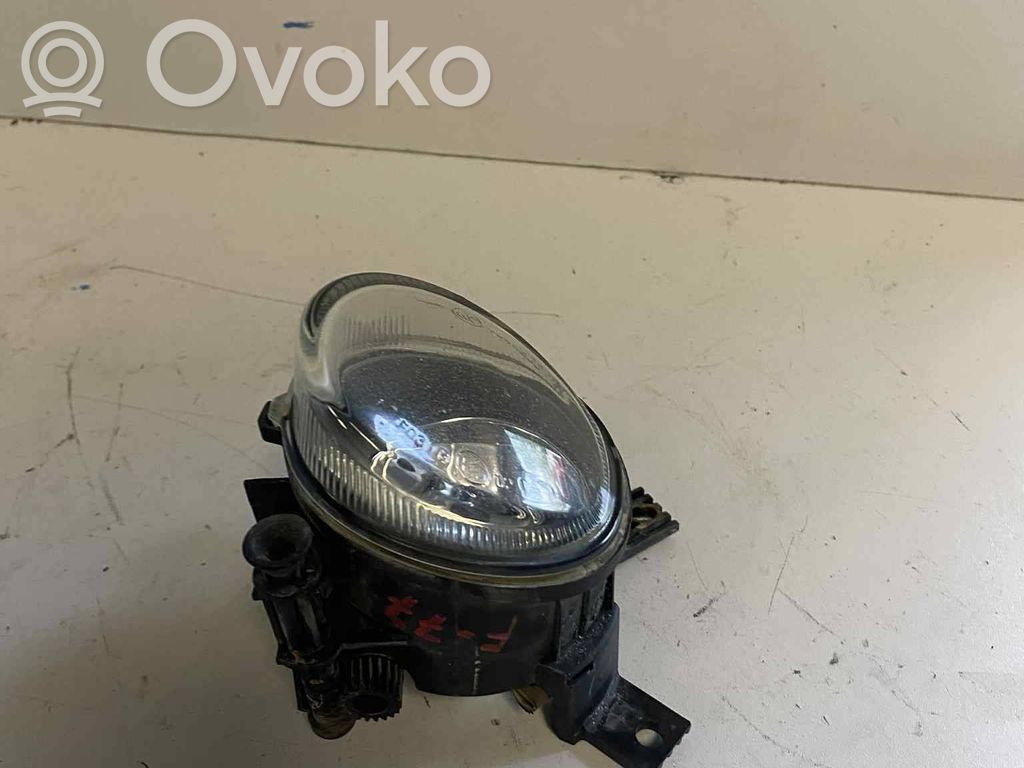 Audi A4 S4 B7 8E 8H Światło przeciwmgłowe przednie 