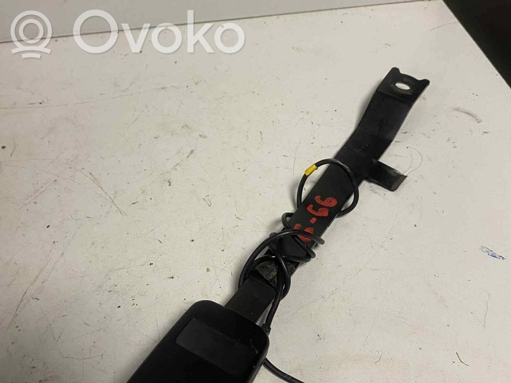 Nissan Qashqai Priekšējās jostas sprādze 