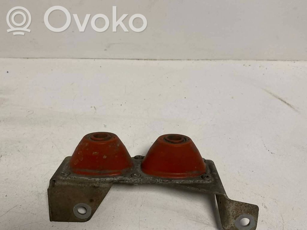 Audi A8 S8 D3 4E Muffler mount bracket/holder 