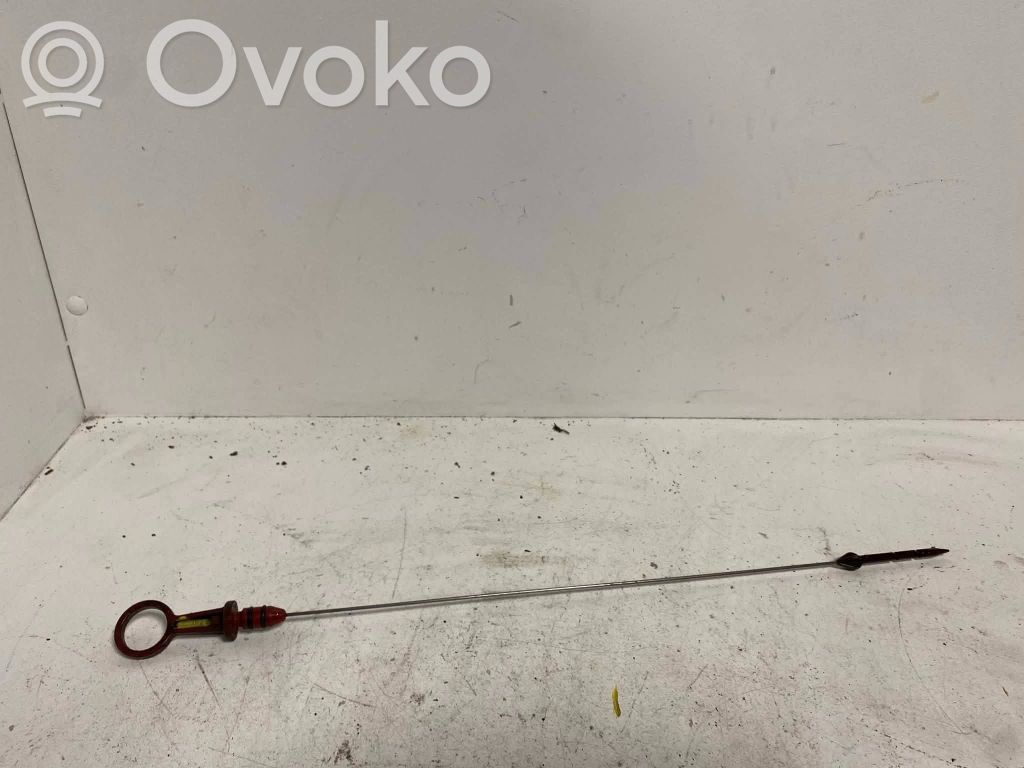 BMW 5 E39 Öljyntason mittatikku 