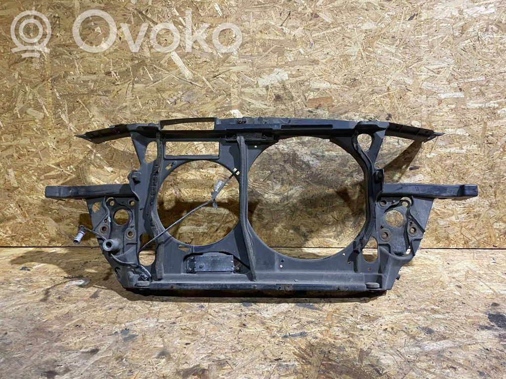Audi A6 S6 C5 4B Radiatorių panelė 