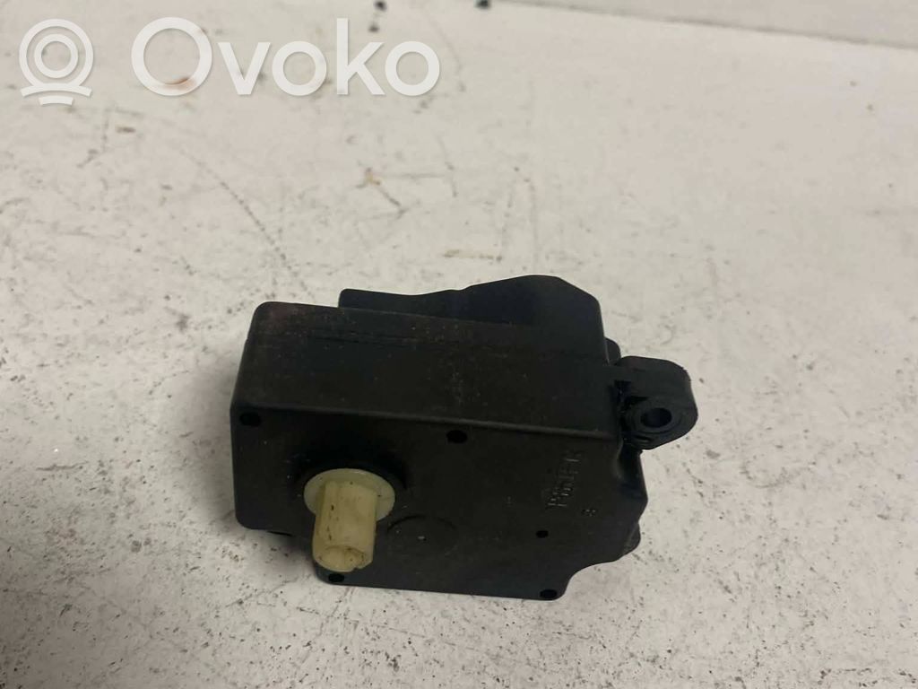 Volvo V70 Oro sklendės varikliukas 