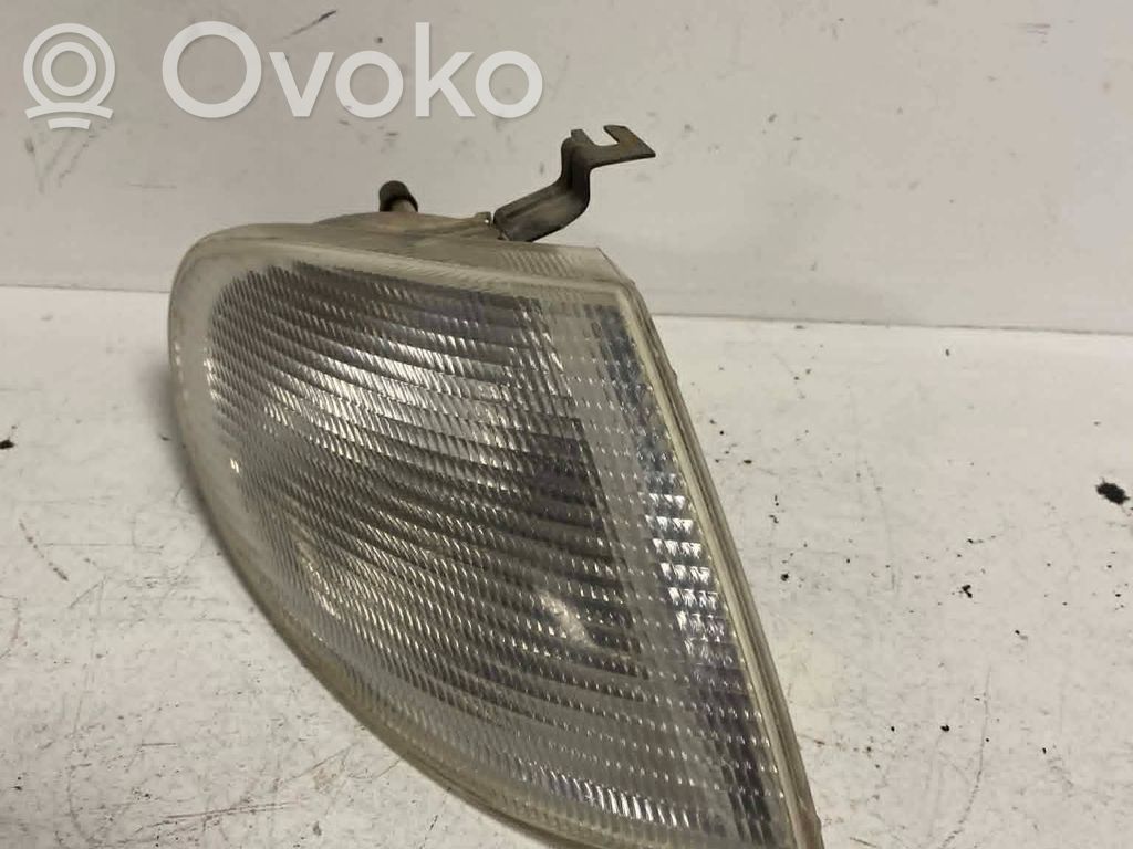 Volkswagen Sharan Front indicator light 