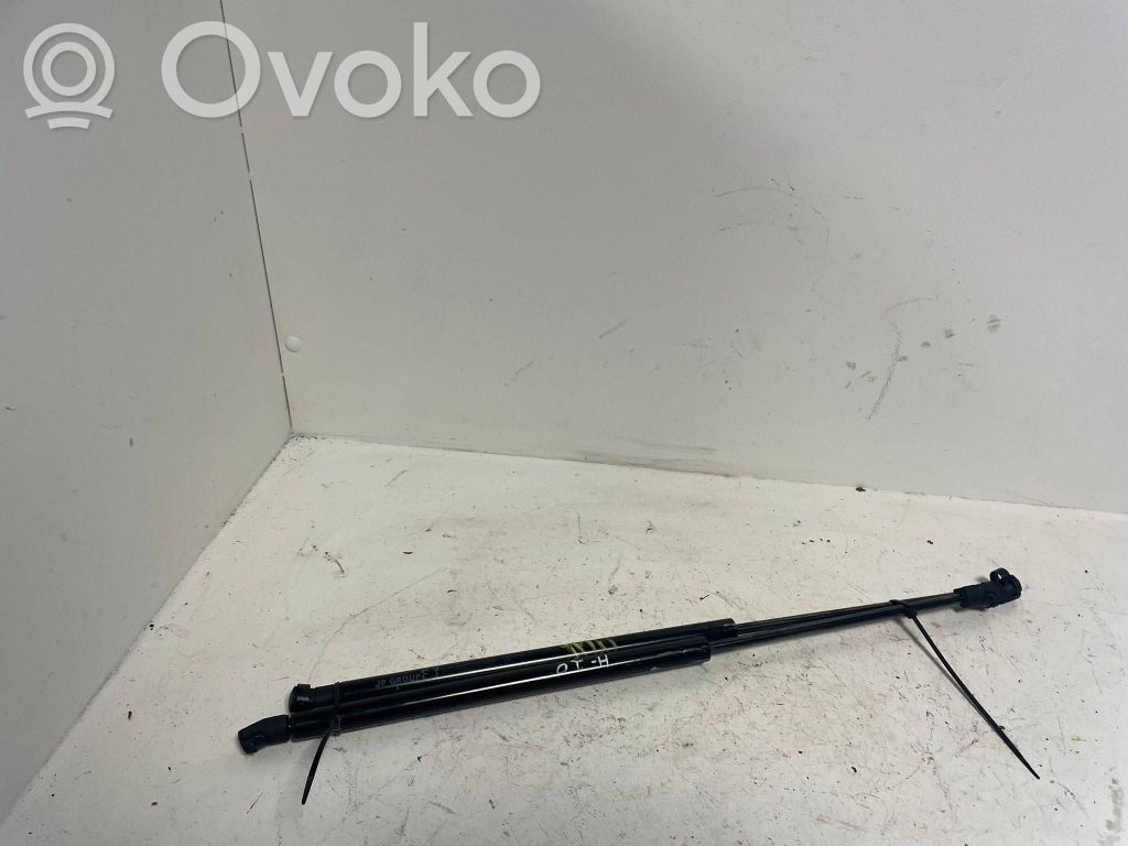 Mercedes-Benz A W168 Tailgate/trunk strut/damper 