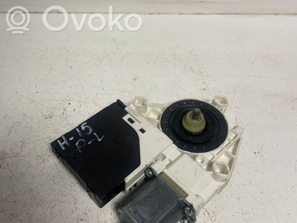 Volkswagen Golf V Silnik regulatora szyby drzwi przednich 
