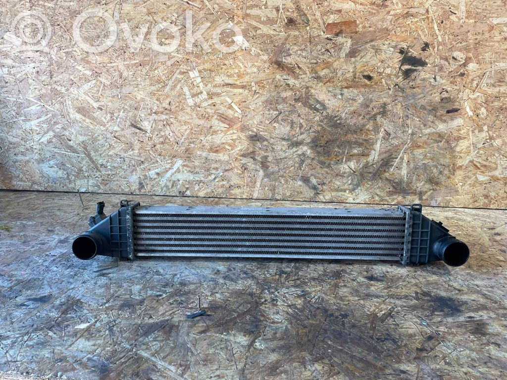Volvo C70 Interkūlerio radiatorius 