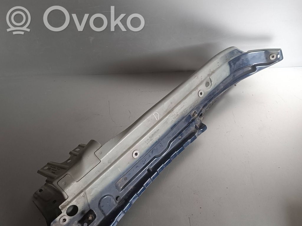Audi Q7 4L Lokasuojan kannake 
