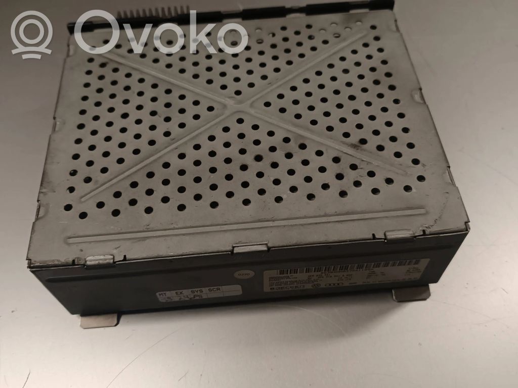 Radio / CD-Player / DVD-Player / Navigation   4E0035541,4E0910541B