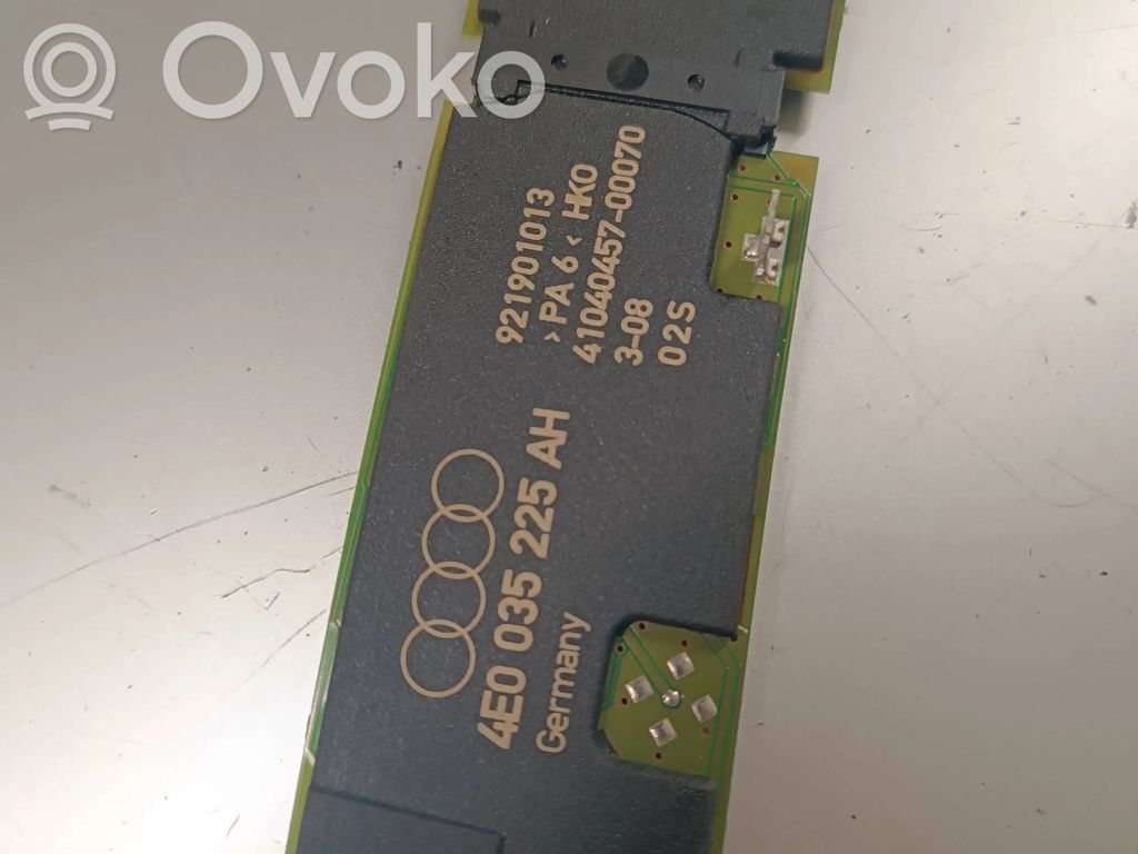 Audi A8 S8 D3 4E Antenos stiprintuvas 