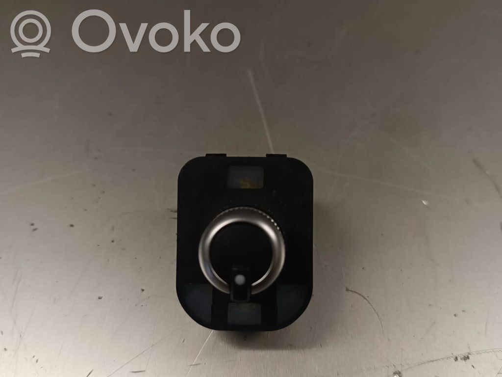 Audi Q7 4L Wing mirror switch 