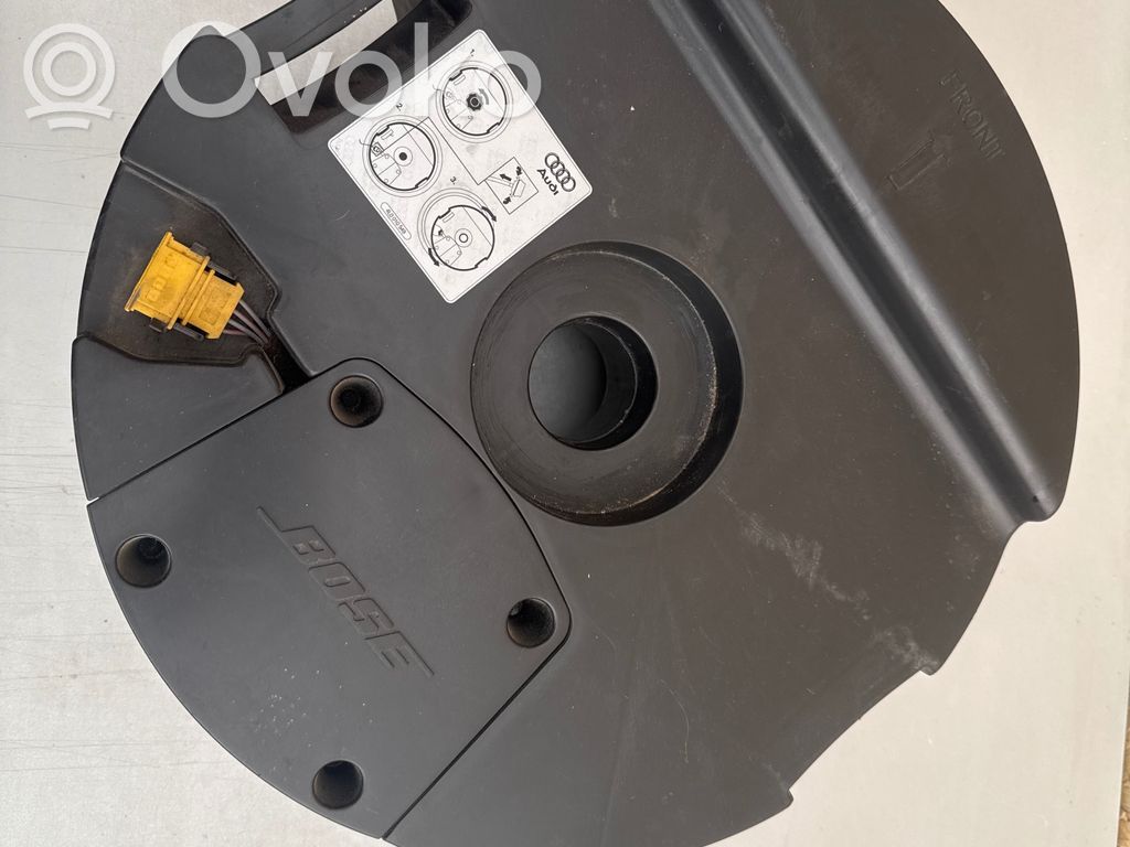 Audi Q7 4L Enceinte subwoofer 