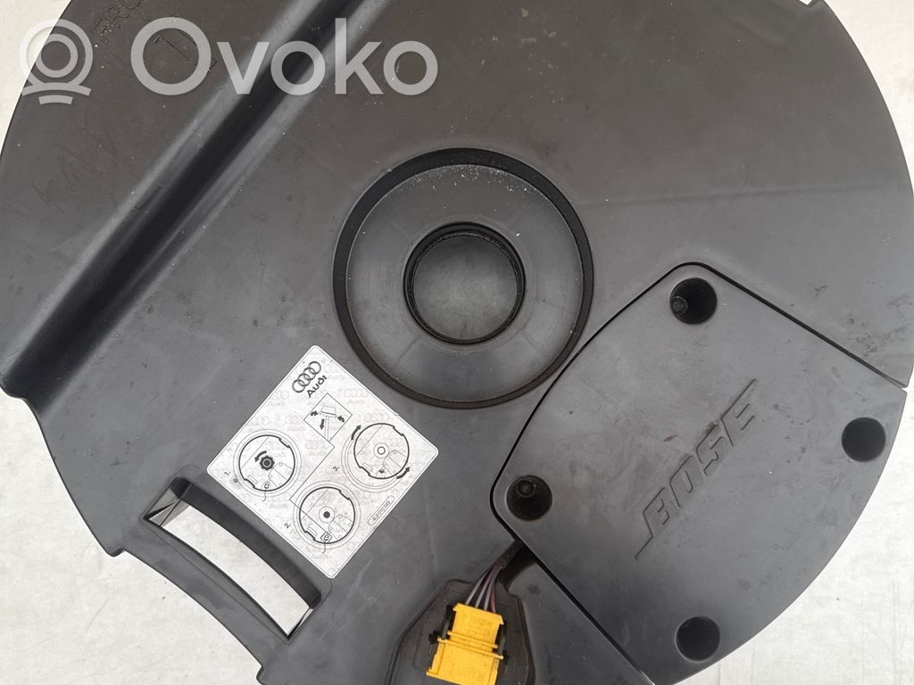 Audi Q7 4L Enceinte subwoofer 