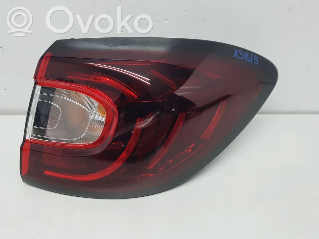 Renault Captur Rear/tail lights 