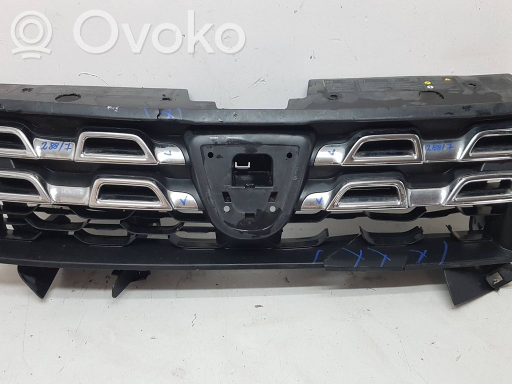 Dacia Duster Etusäleikkö 