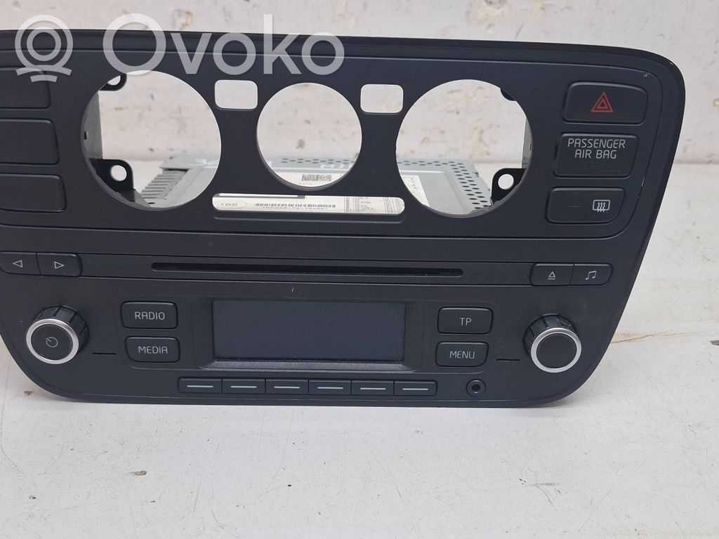 Seat Mii Radio/CD/DVD/GPS head unit 