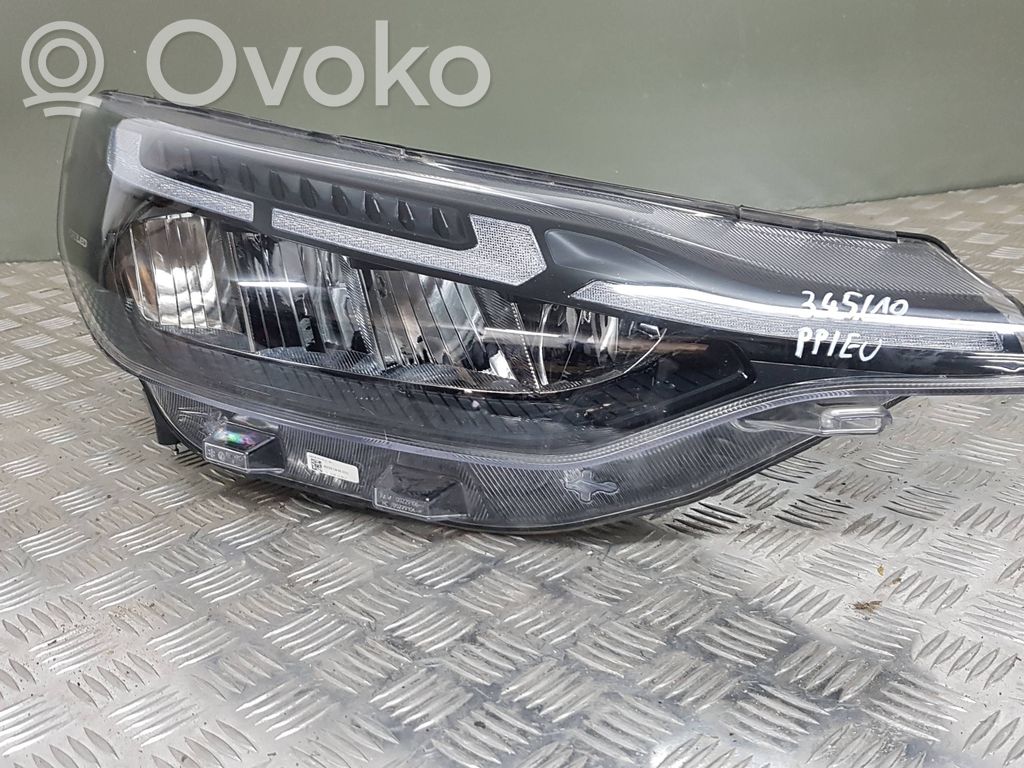 Ford Transit Custom Headlight/headlamp 