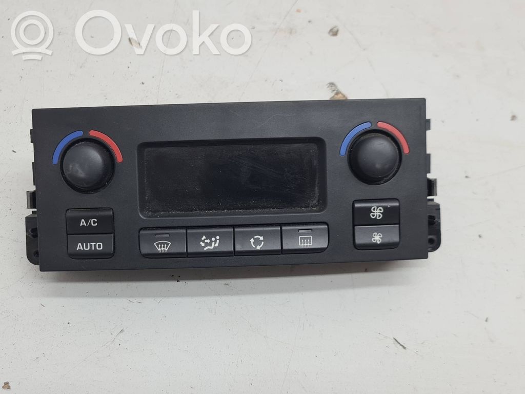 Peugeot 207 Climate control unit 