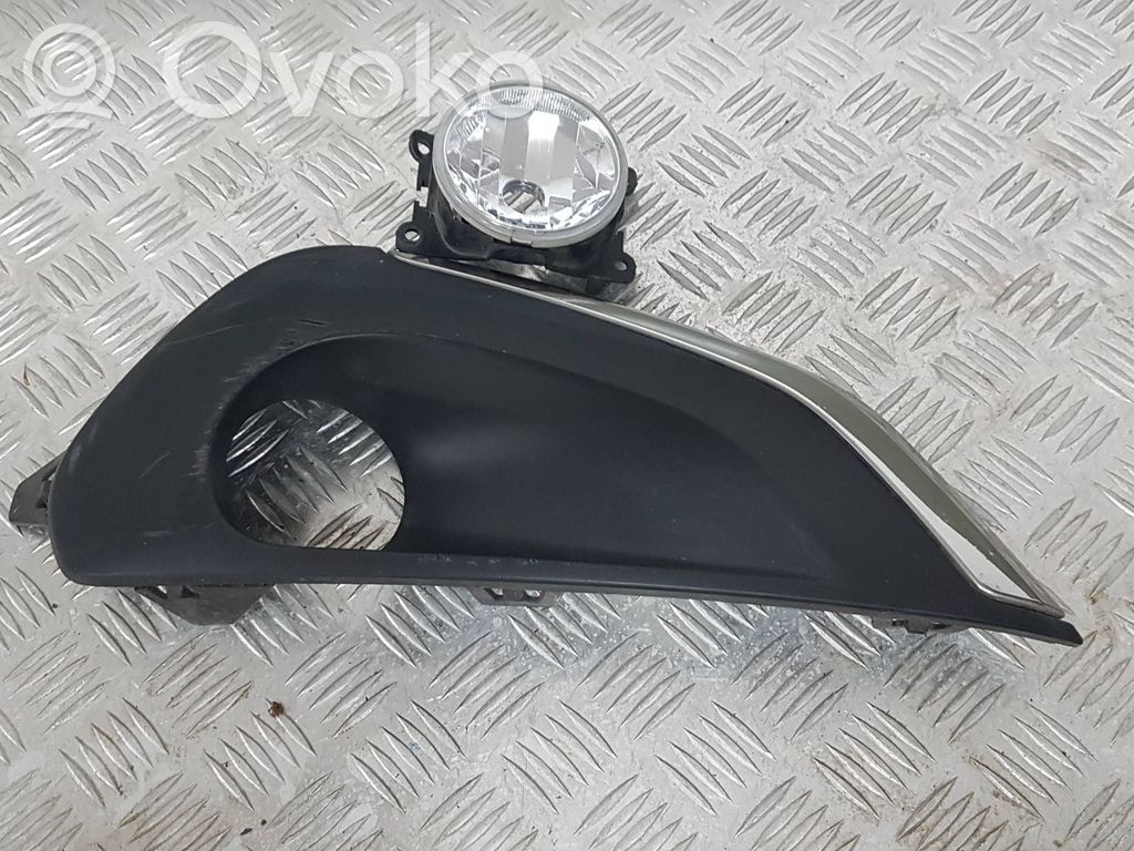 Peugeot 208 I Krata halogenu 