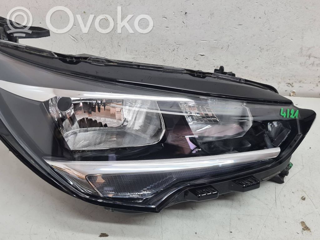 Opel Corsa F Etu-/Ajovalo 