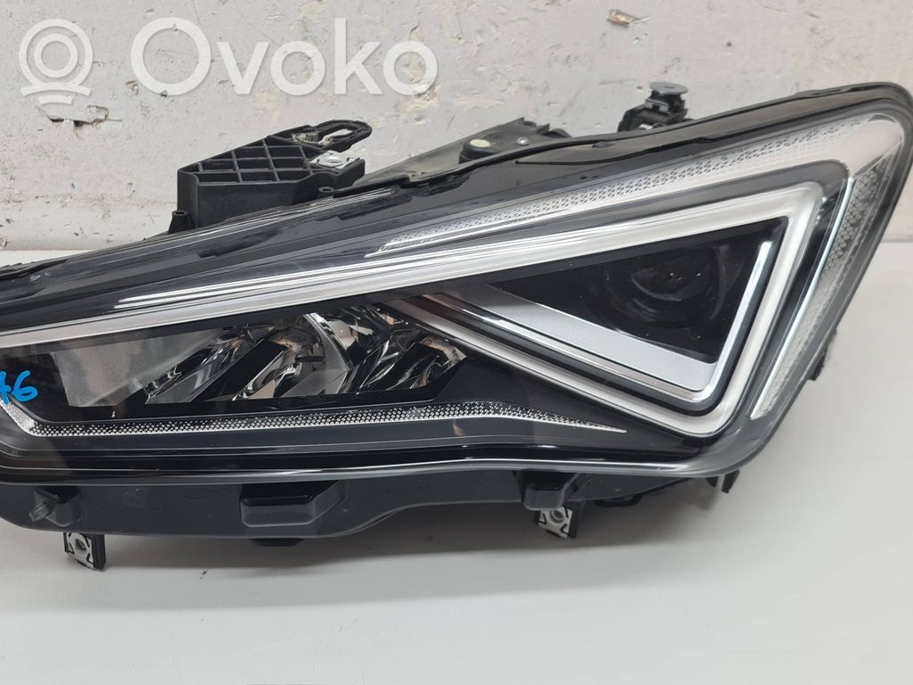 Seat Leon IV Phare frontale 