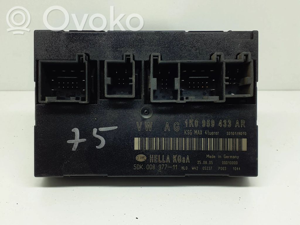 Volkswagen PASSAT B6 Comfort/convenience module 