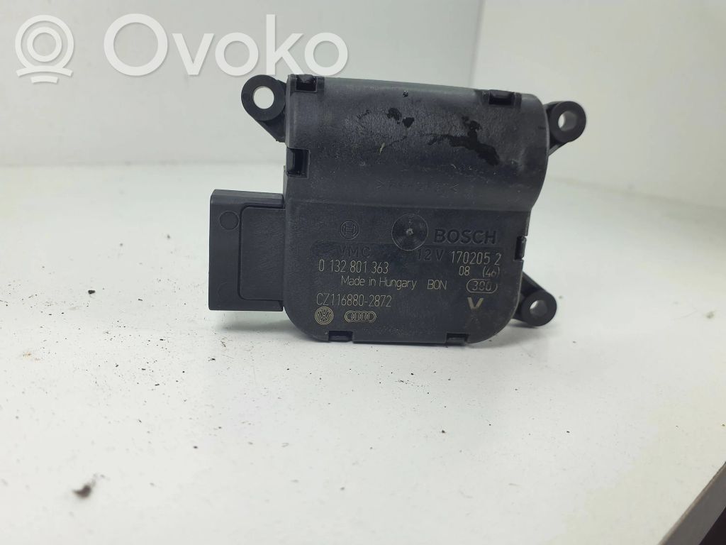 Audi A3 S3 8P Oro sklendės varikliukas 