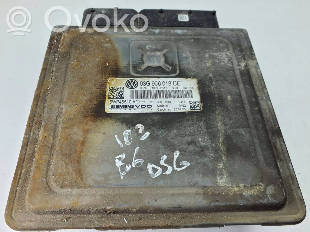 Volkswagen PASSAT B6 Engine control unit/module 