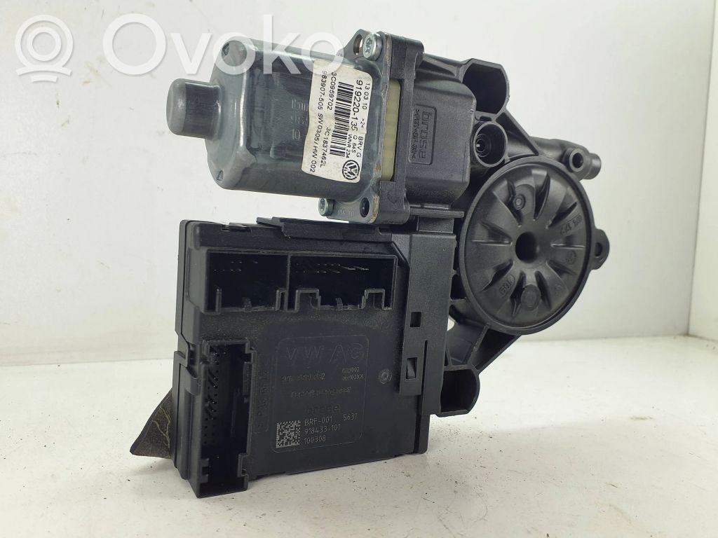 Volkswagen PASSAT B6 Silnik regulatora szyby drzwi przednich 