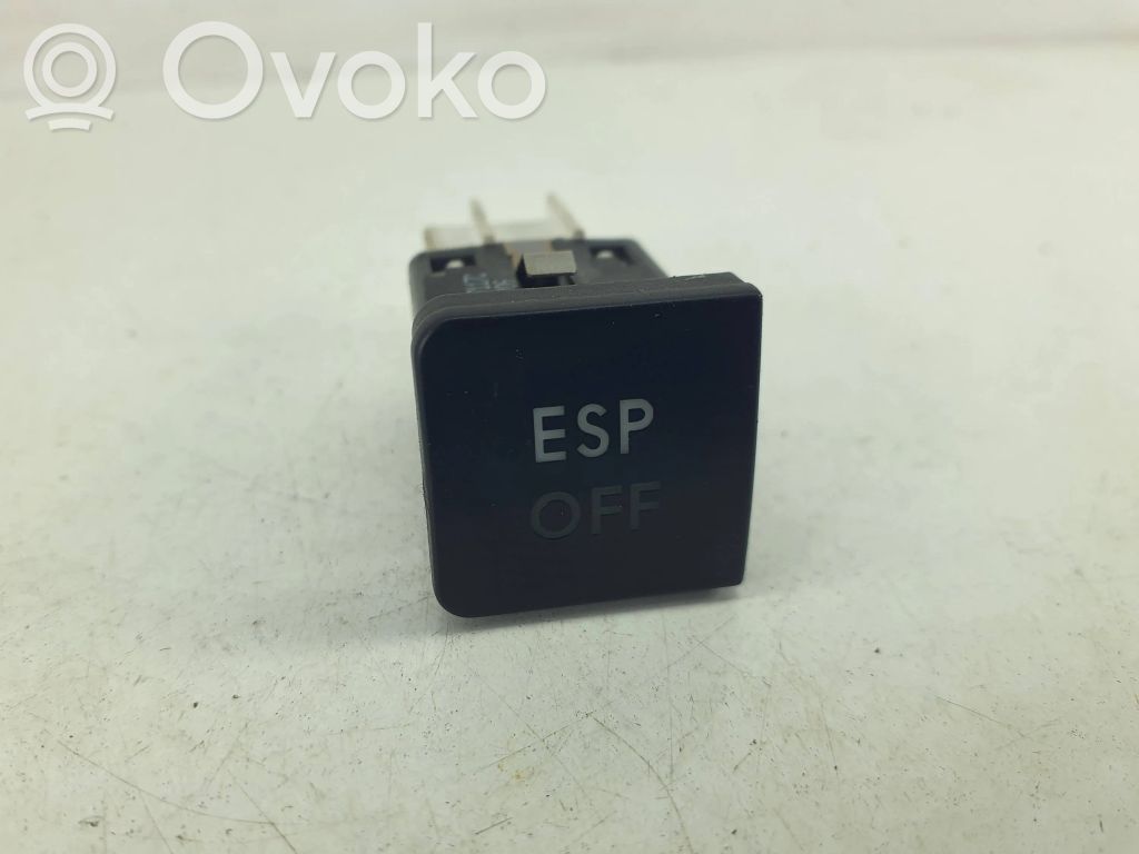 ESP (stability program) switch   1K0927117C,24106,1K0927117A,1K0927117AREH,1K0927117CREH,1K0927117D,1K0927117DREH,5K0927117,5K0927117REH