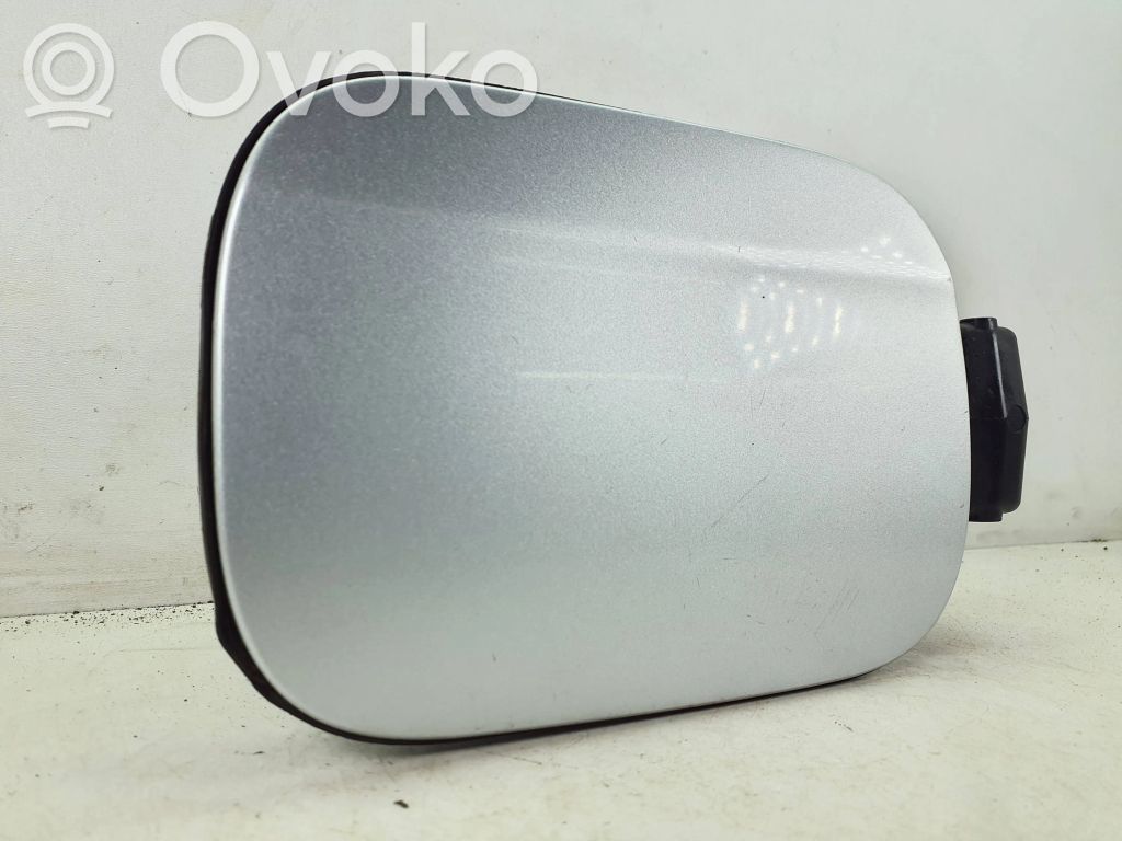 Volkswagen Golf V Tapón del depósito de combustible 