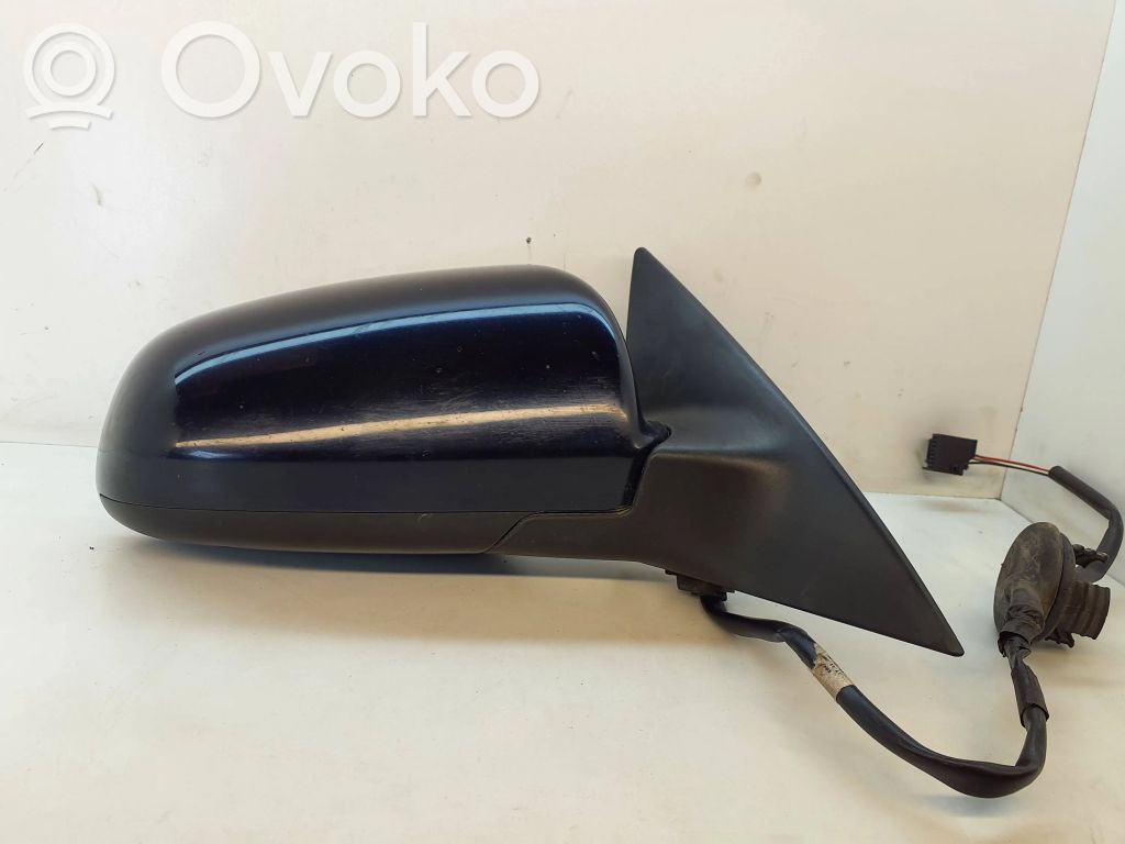 Audi A6 S6 C6 4F Front door electric wing mirror 