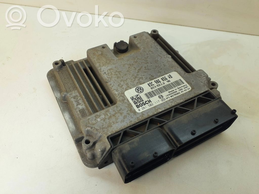 Volkswagen Golf Plus Engine control unit/module 