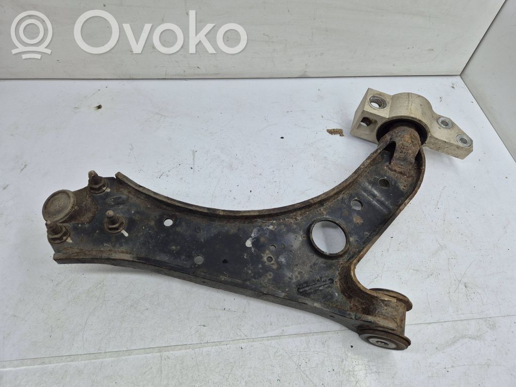Volkswagen Golf VI Dolny wahacz przedni 