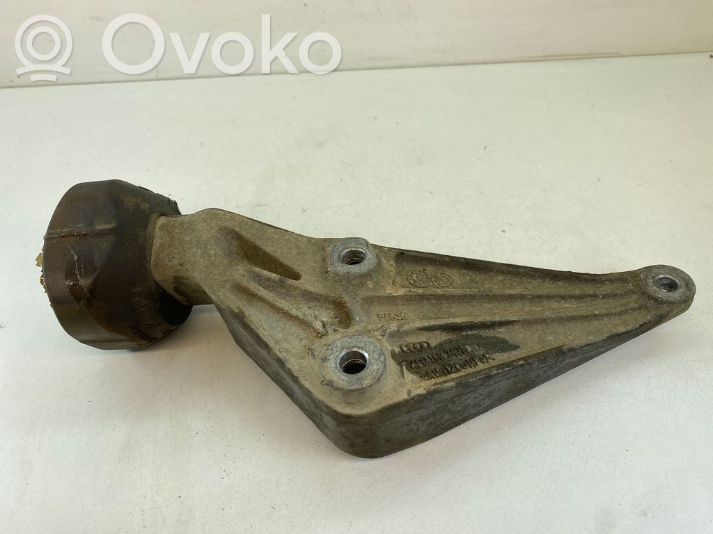 Engine mounting bracket   4F0199343N,4F0199339