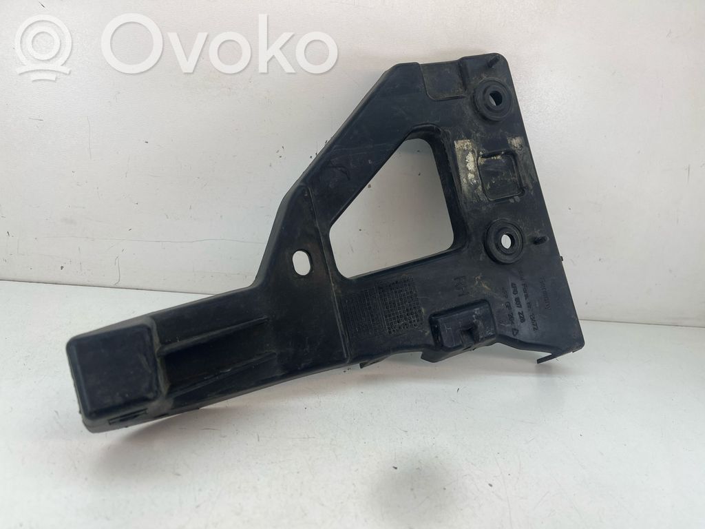 Front bumper mounting bracket   4F0807228