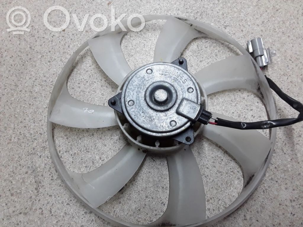 Toyota C-HR I Elektryczny wentylator chłodnicy 
