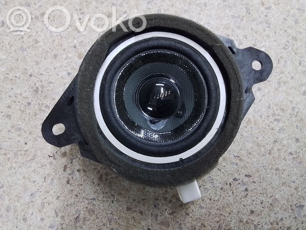 Mazda CX-5 Rear door speaker 