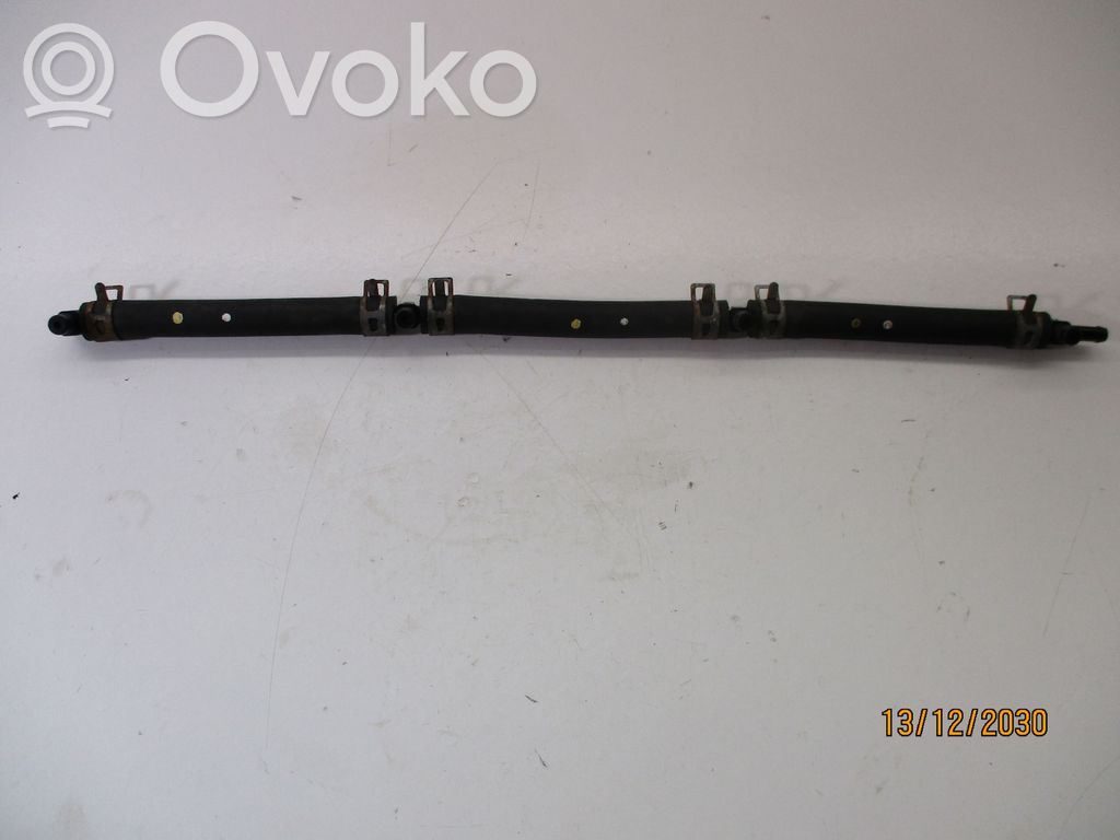 Isuzu D-Max Fuel return line/hose 