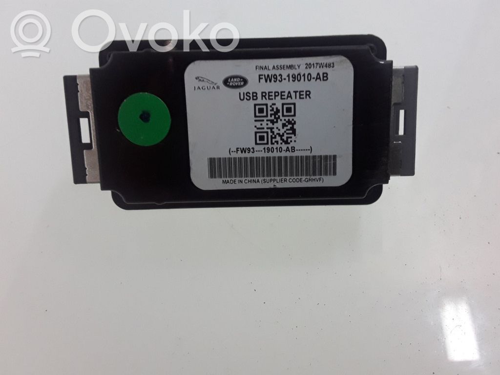 Land Rover Range Rover Velar USB savienotājs 