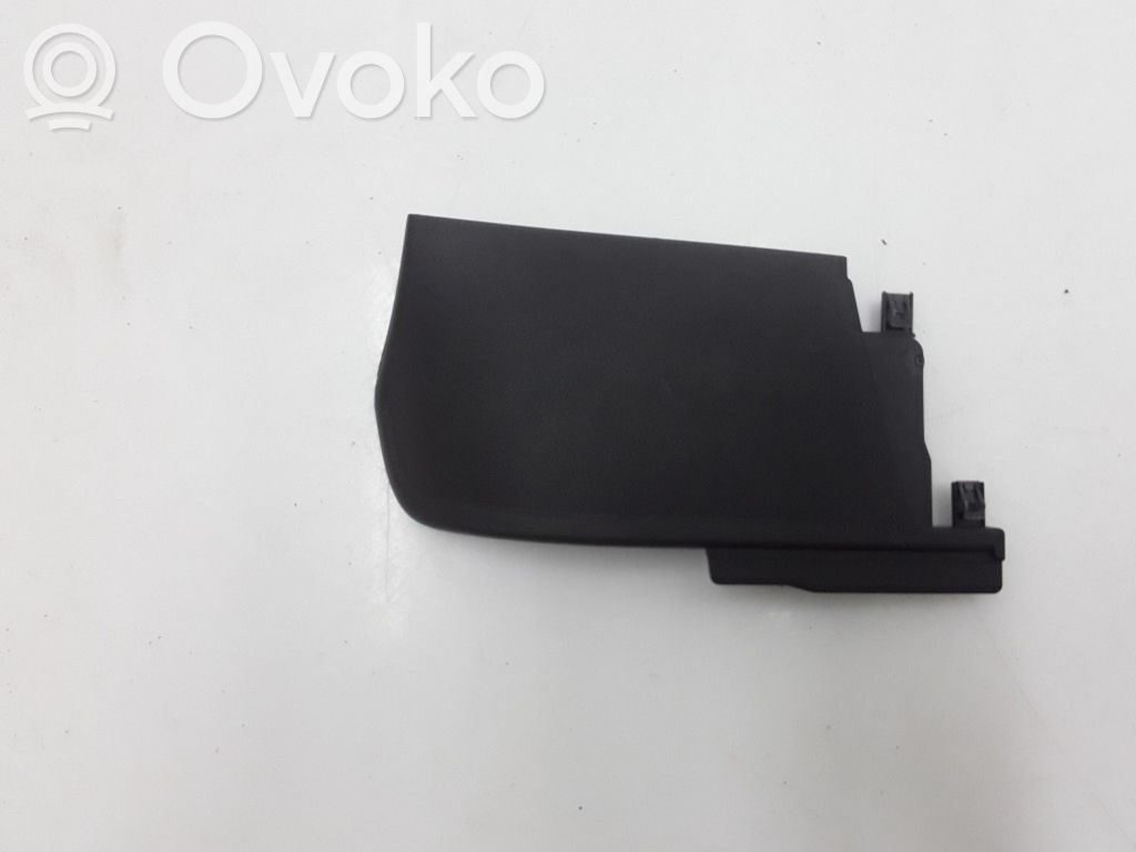 Trunk/boot lower side trim panel   8U0868606