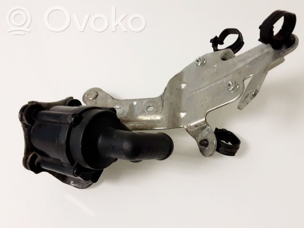 Volvo XC90 Electric auxiliary coolant/water pump 