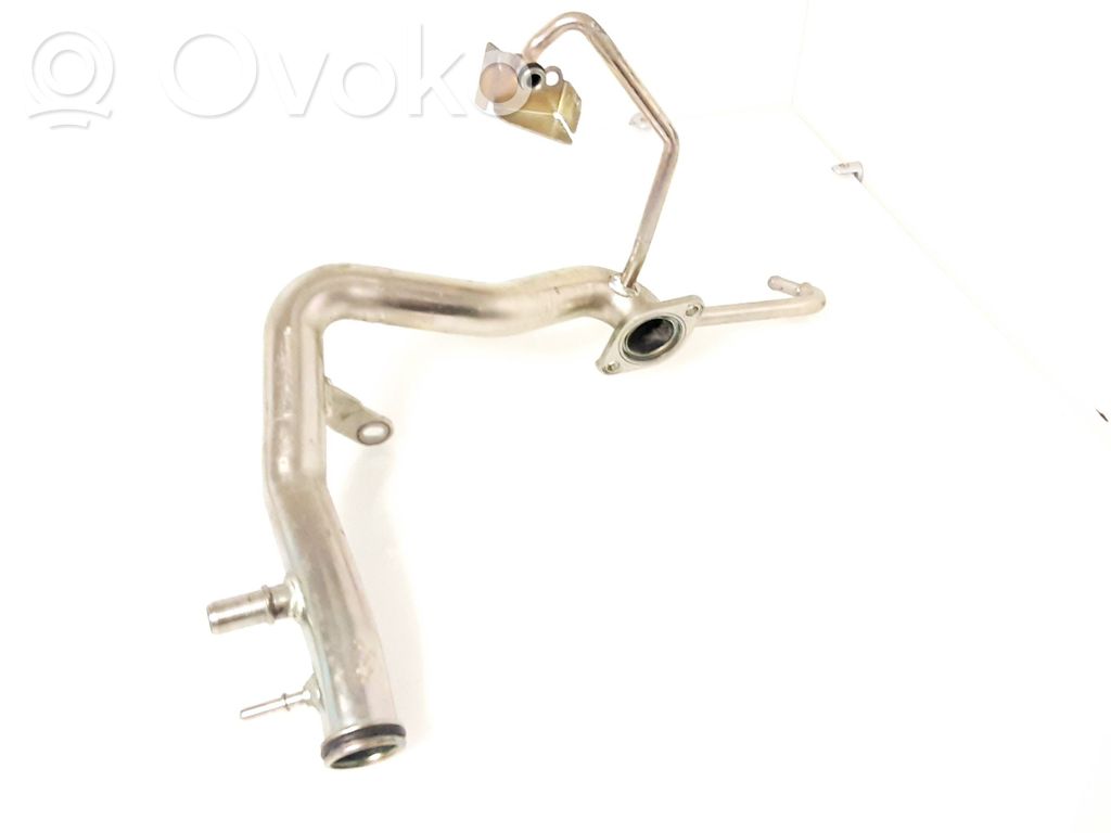 Volvo XC90 Engine coolant pipe/hose 