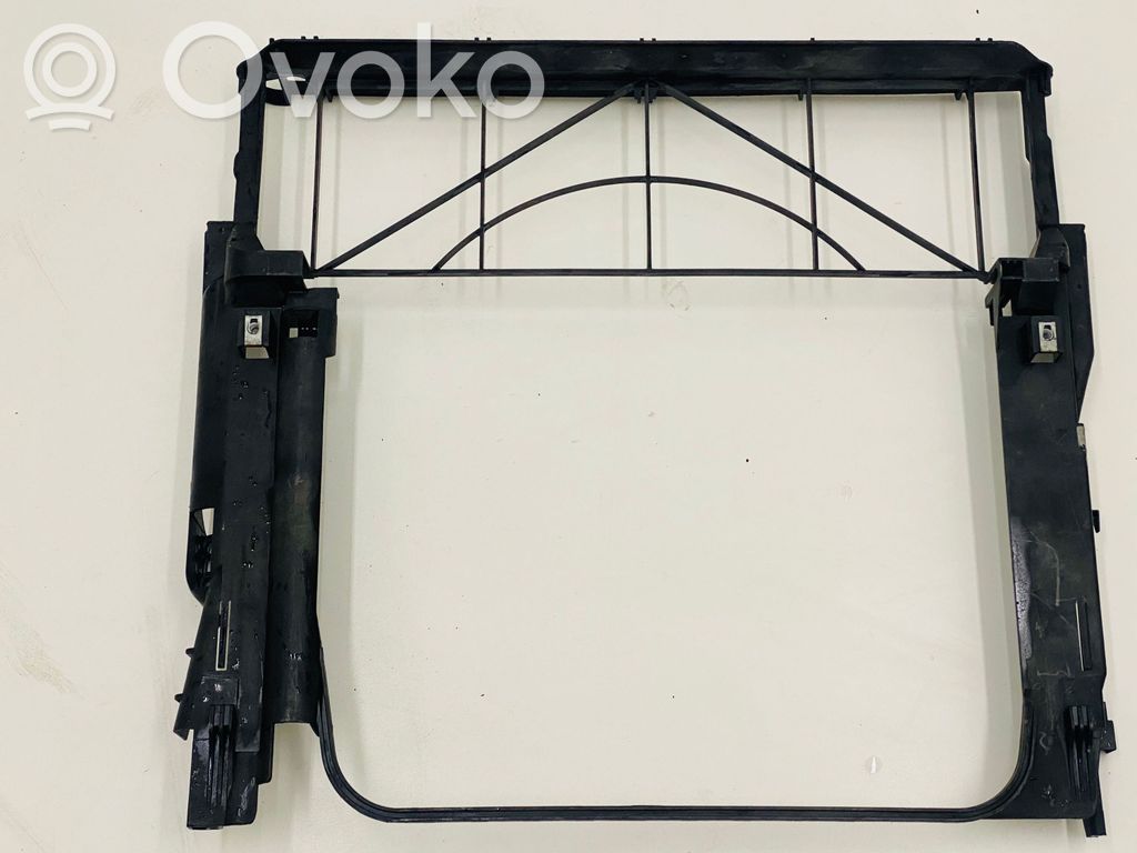 BMW X5 E53 Radiator mount bracket 