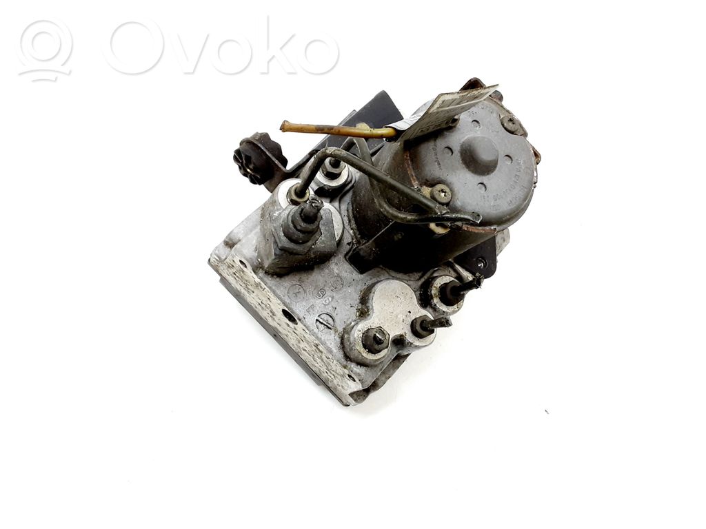 BMW 5 E39 ABS Pump 
