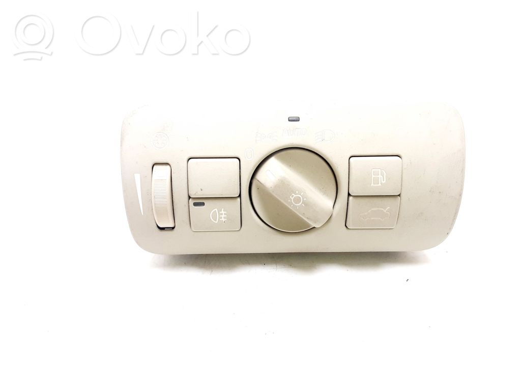 Volvo XC60 Light switch 