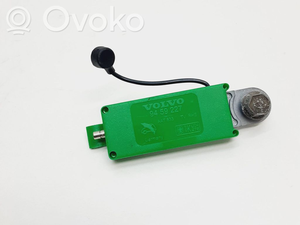 Volvo XC70 Aerial antenna amplifier 