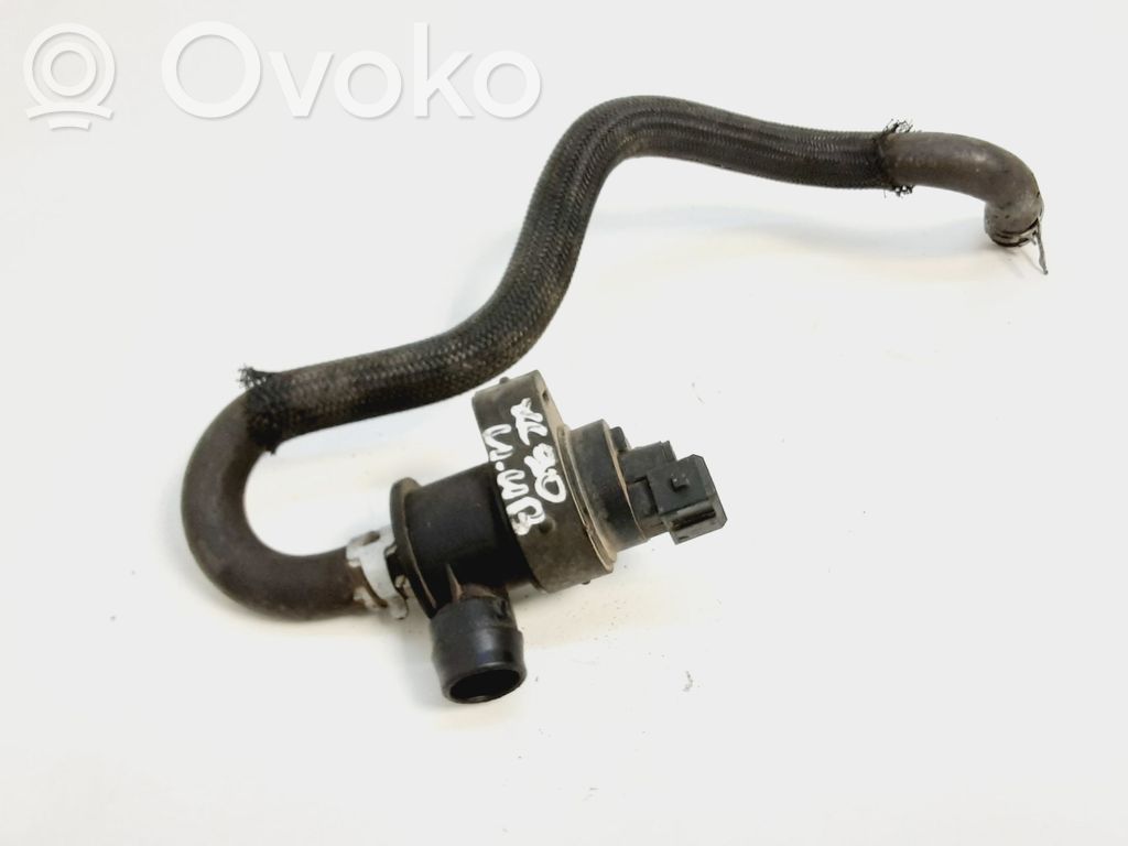 Volvo XC90 Válvula de vacío 