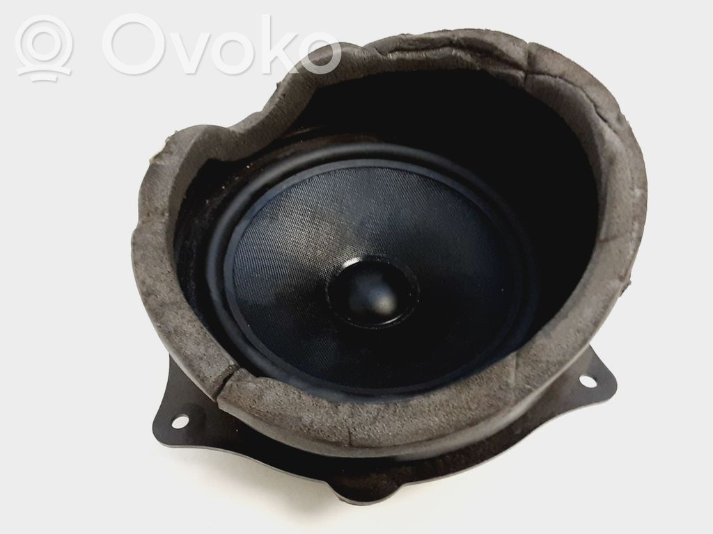 BMW X5 E53 Front door speaker 