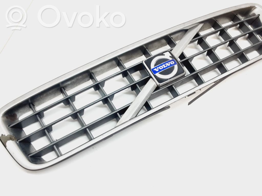 Volvo XC90 Etusäleikkö 