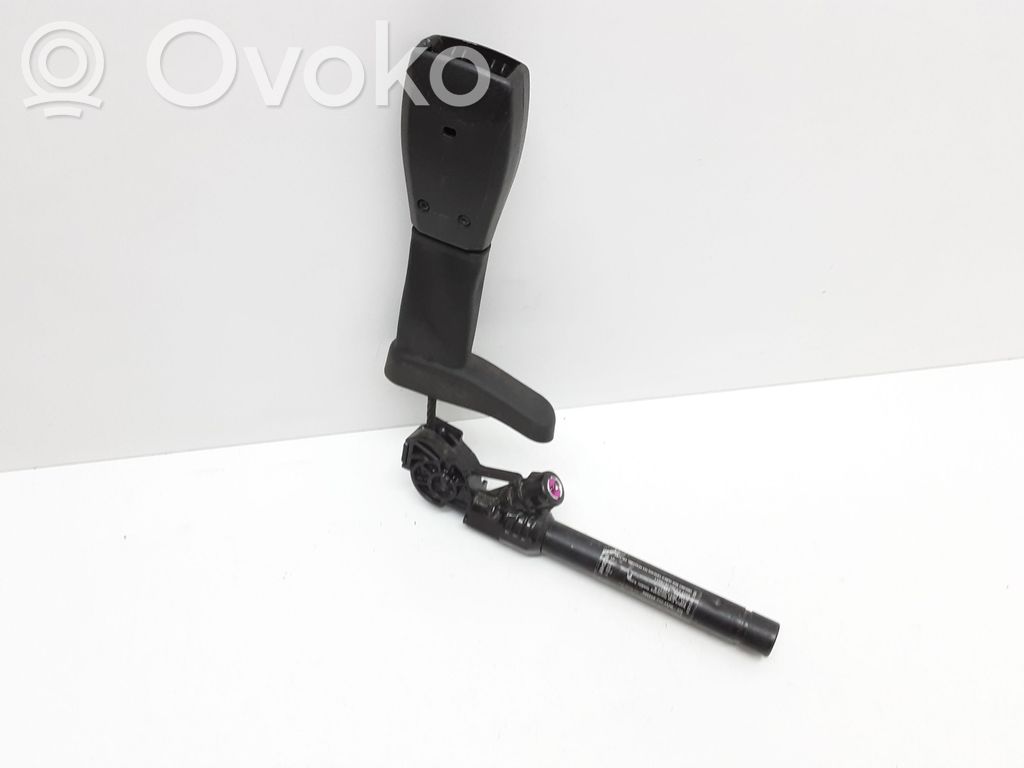 Volvo XC60 Hebilla del cinturón delantero 